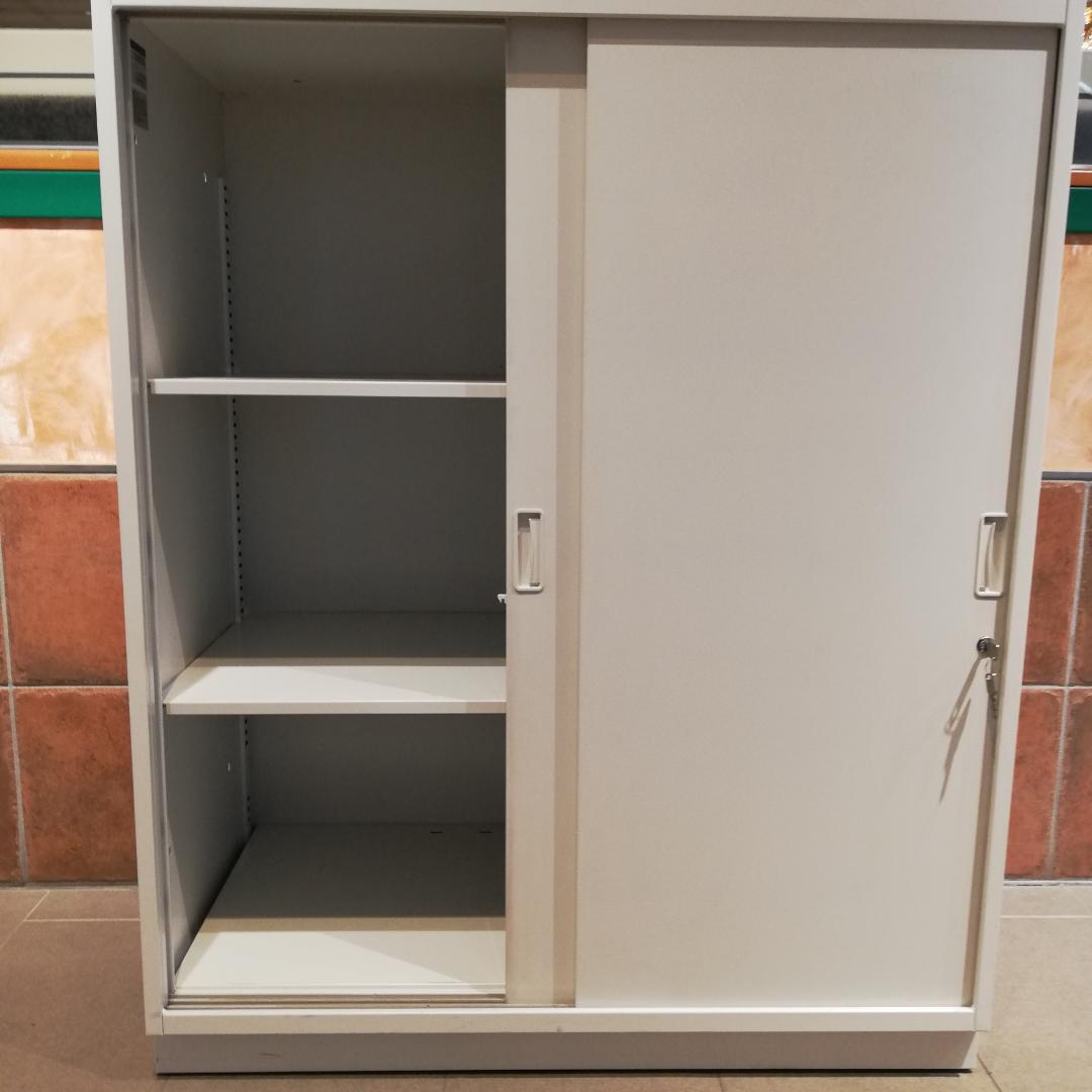 美品♠シンラインキャビネット HTM-109GSN-W9　上板付き　B