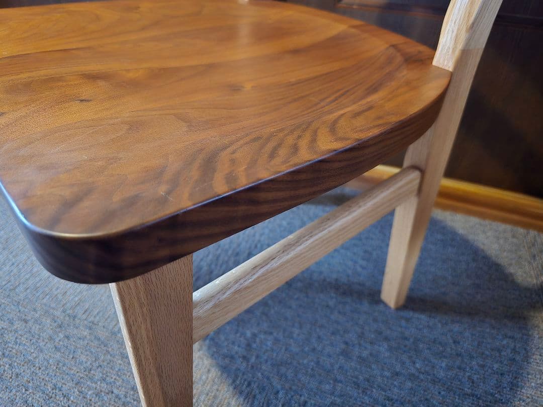 【レオちゃん】イバタインテリア　サインチェア　ダイニングチェア　2脚