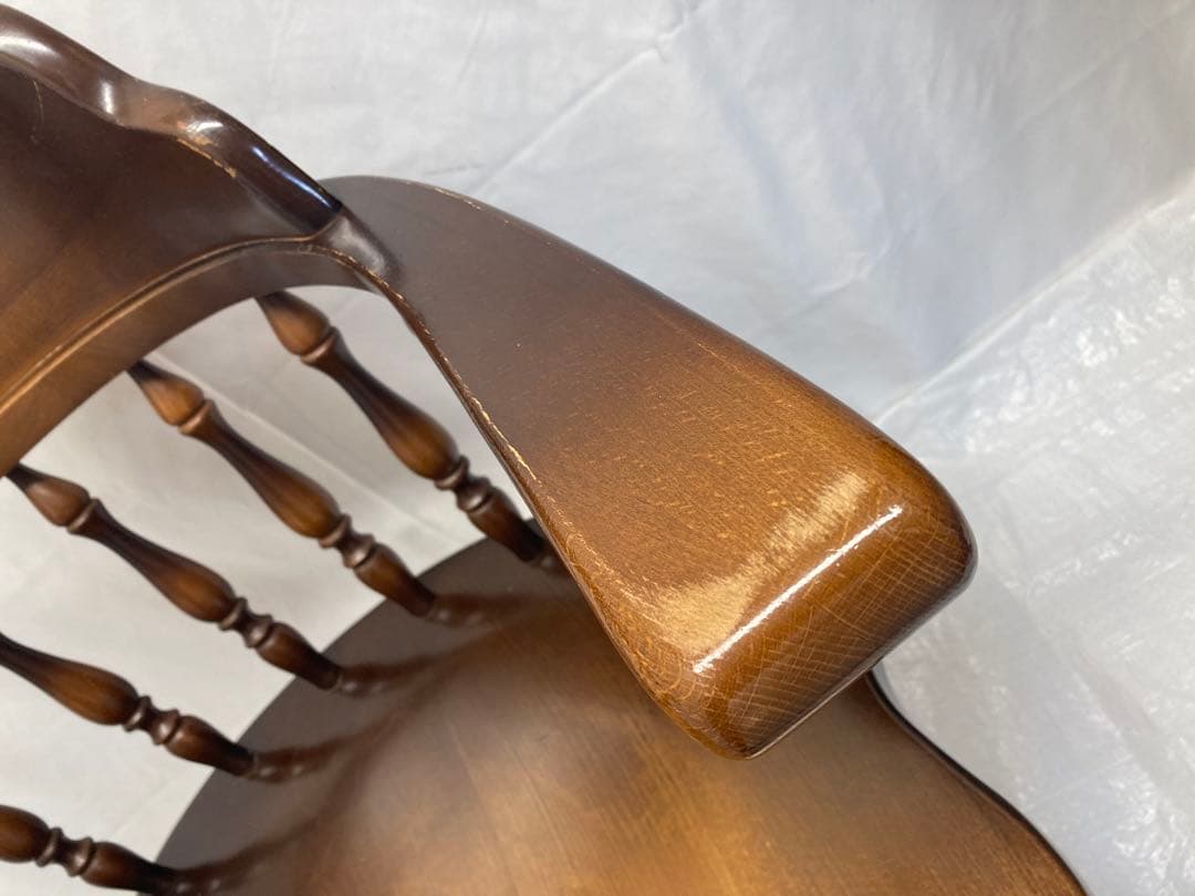 ①飛騨産業　キツツキマーク　椅子　ダイニングチェア