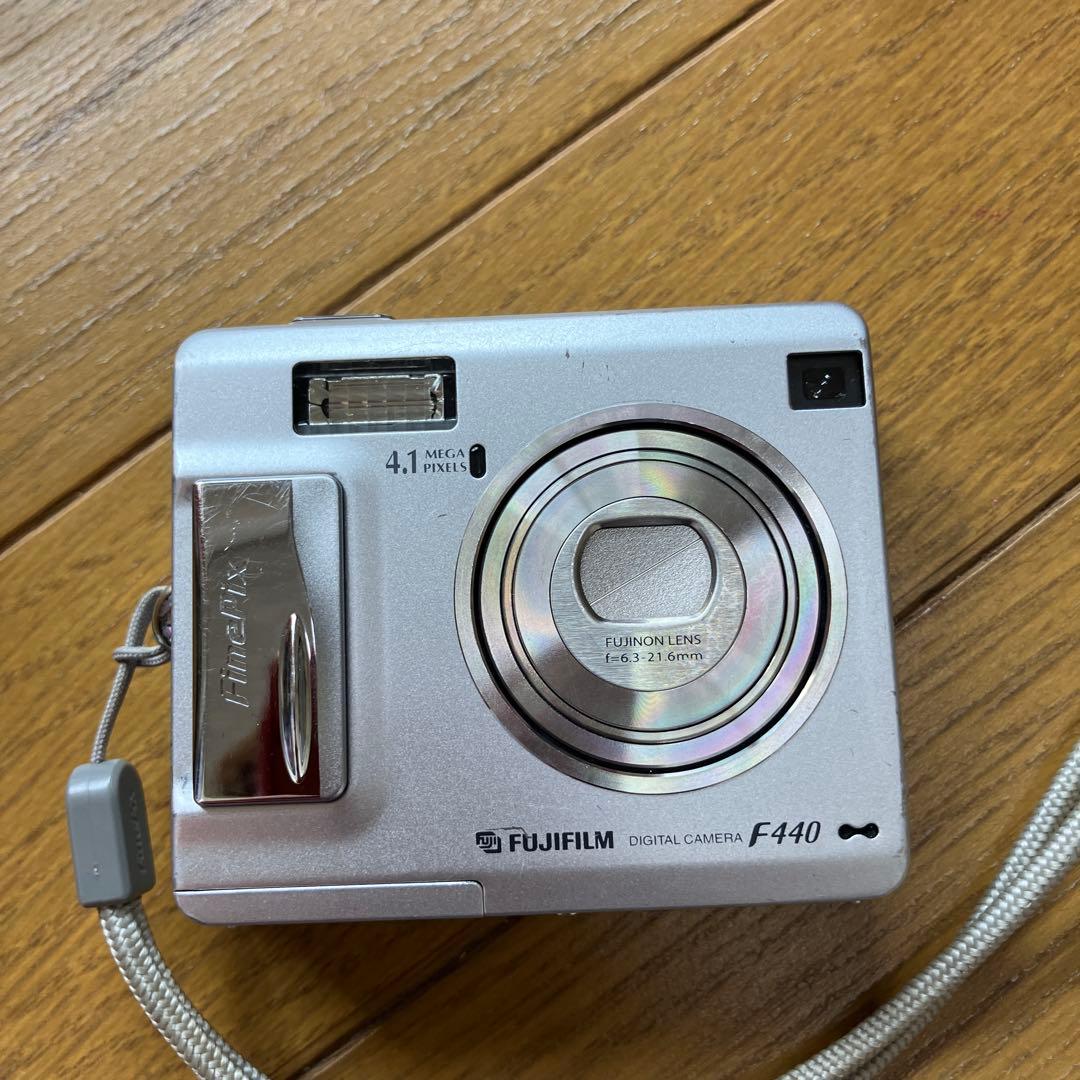 Fujifilm F440 デジタルカメラ