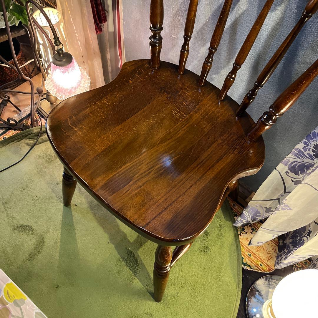 ぶた　L ４　キツツキマーク ヴィンテージ スピンドルチェア　飛騨産業