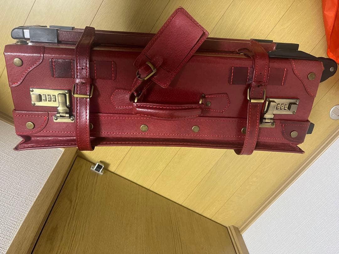 【お値段交渉可能】シフレ　ユーラシア　トランク　レッド　赤