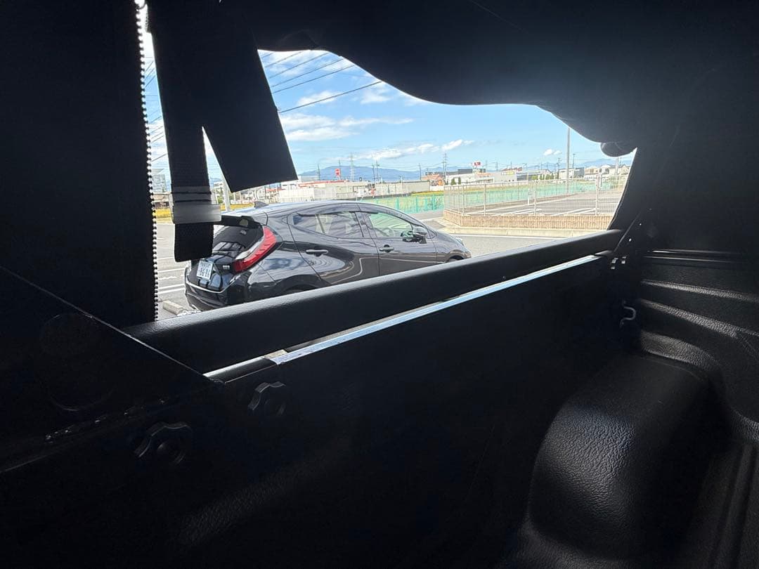 井上出品　ハイラックス　幌　キャノピー　GUN125