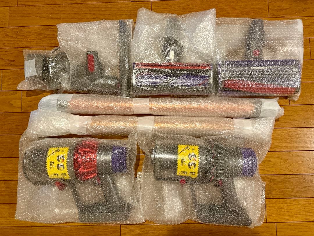 美品２台ダイソンSV12V10fluffyDyson掃除機コードレスクリーナー