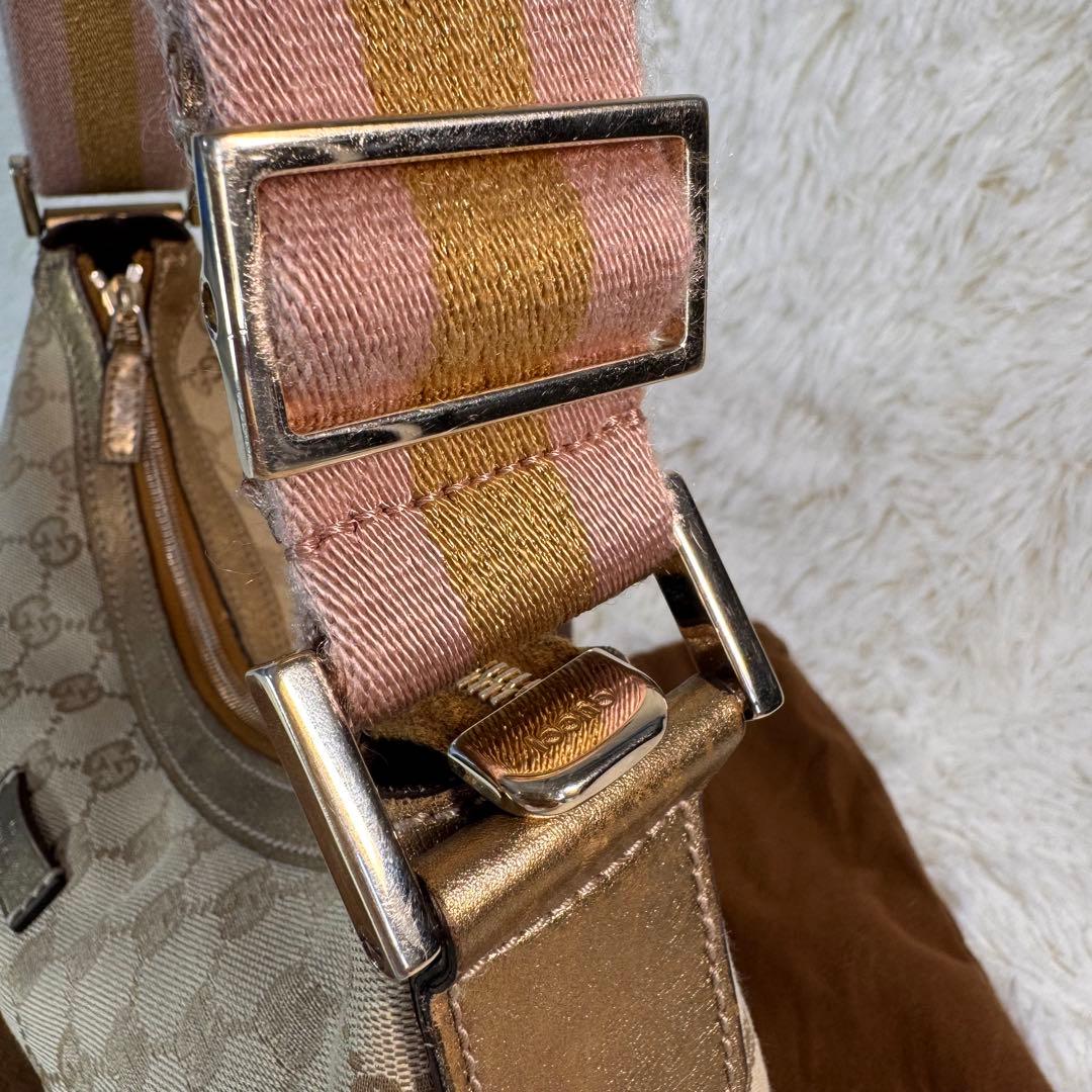 GUCCI グッチ ベージュ ゴールド ハーフムーン キャンバス シェリーライン