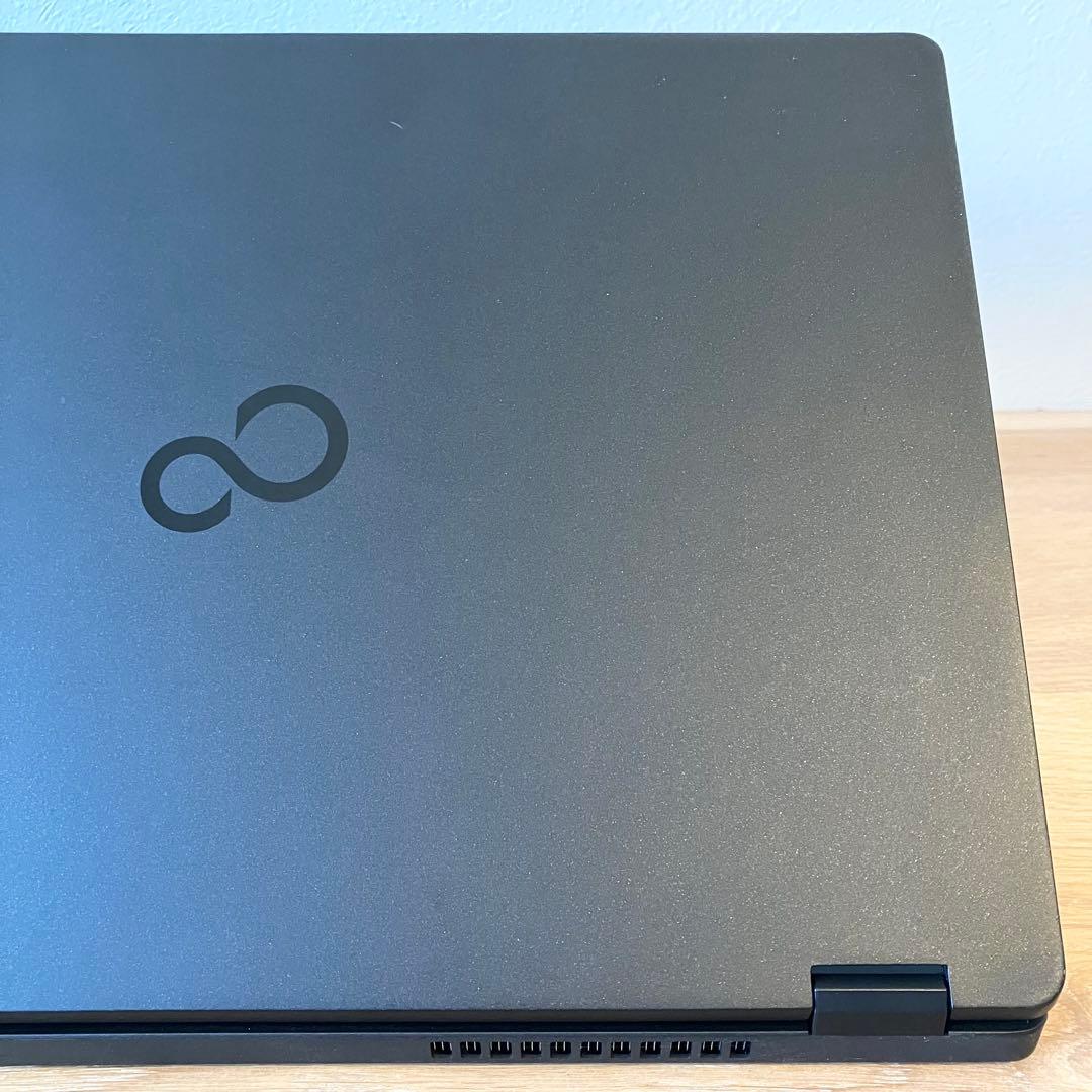 メモリ16GB/SSD/軽量/オフィス/Windows11/黒/ノートパソコン