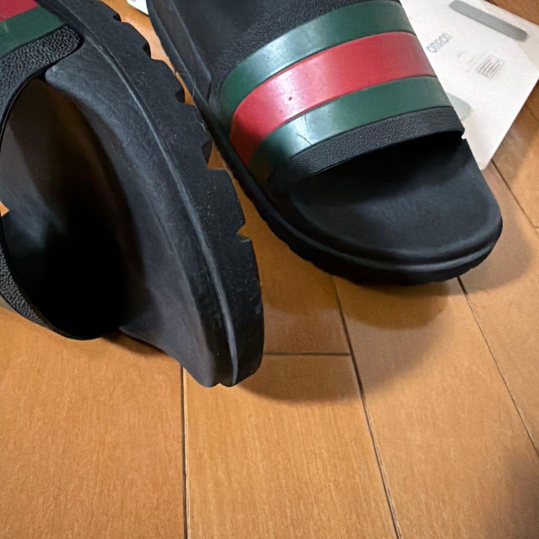 GUCCI ラバー メンズ スライドサンダル　27〜27.5向け