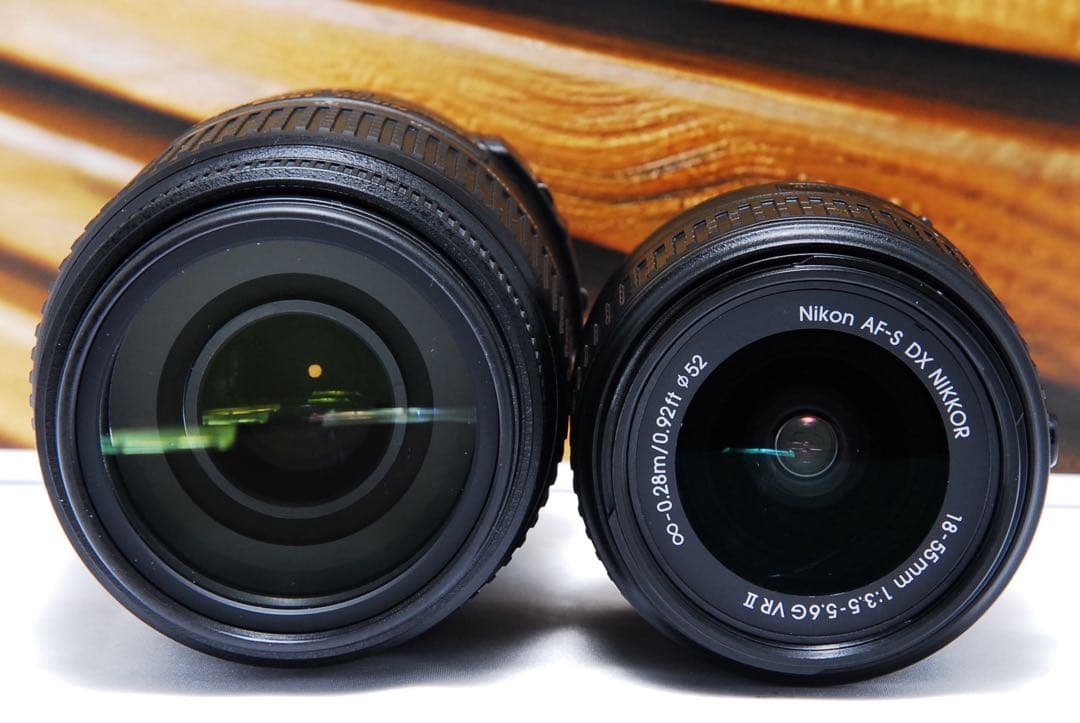 Nikon デジタル一眼レフカメラ D5500 ダブルズームキット Wi-Fi