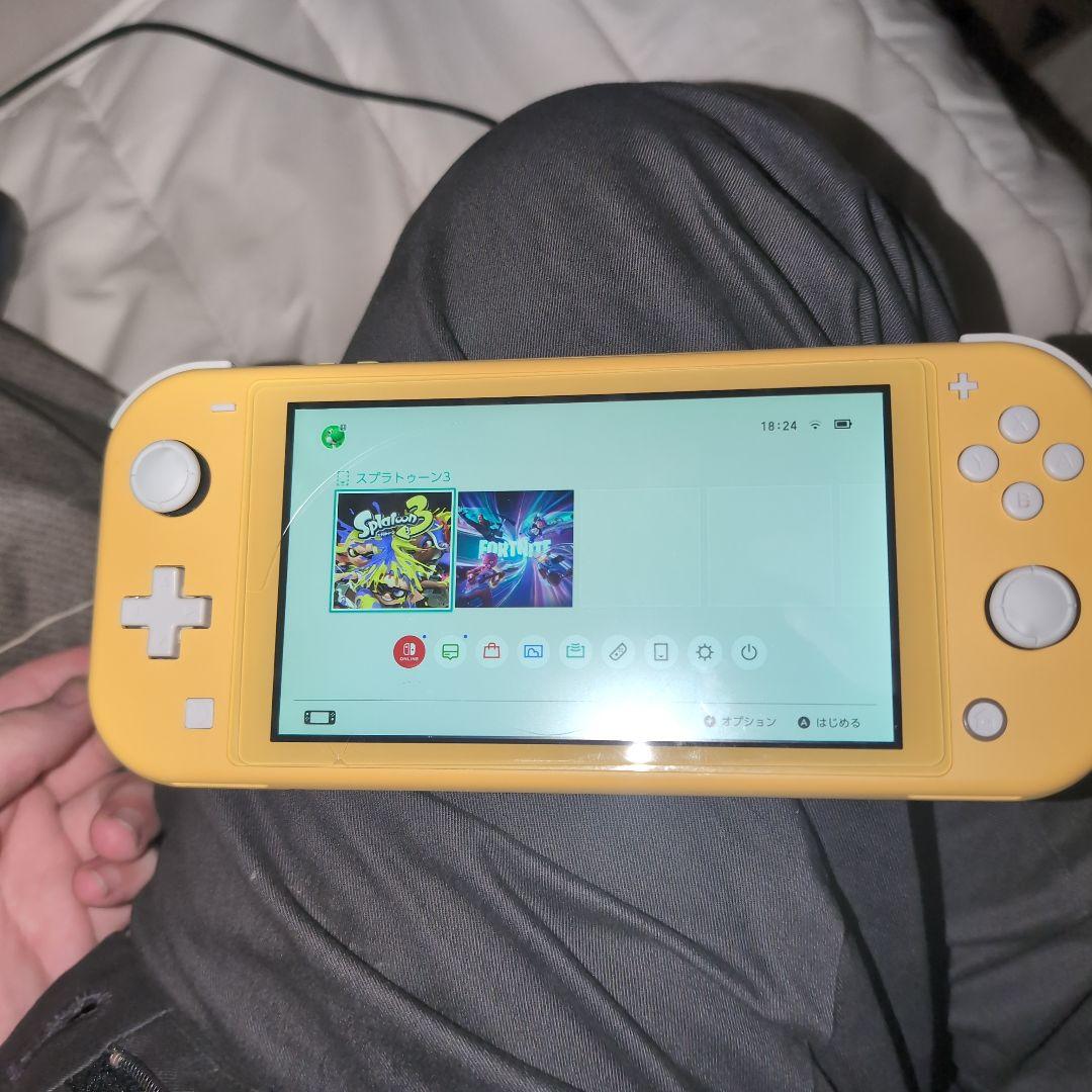 任天堂スイッチライトイエロースプラトゥーン３コントローラー ゲームスタンド