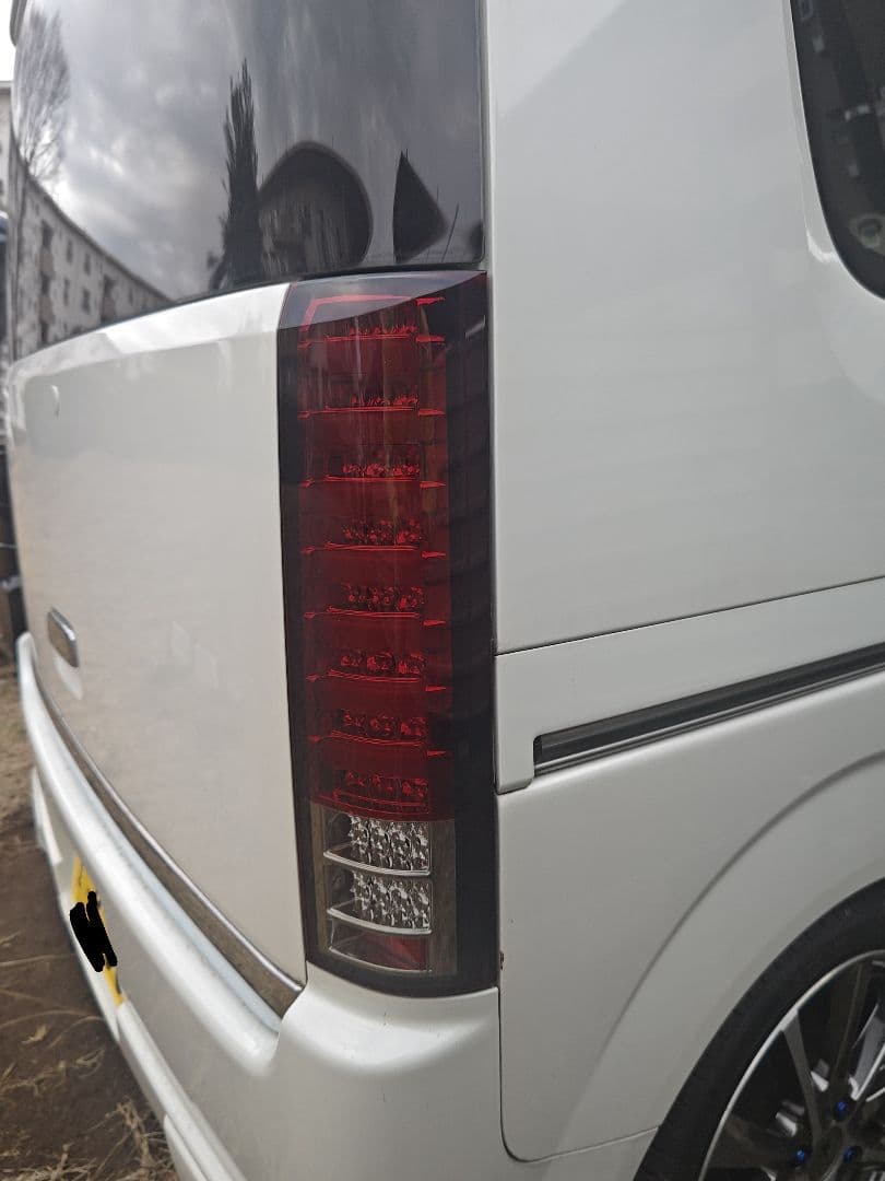 DA64W エブリイ 点灯LEDテールランプ