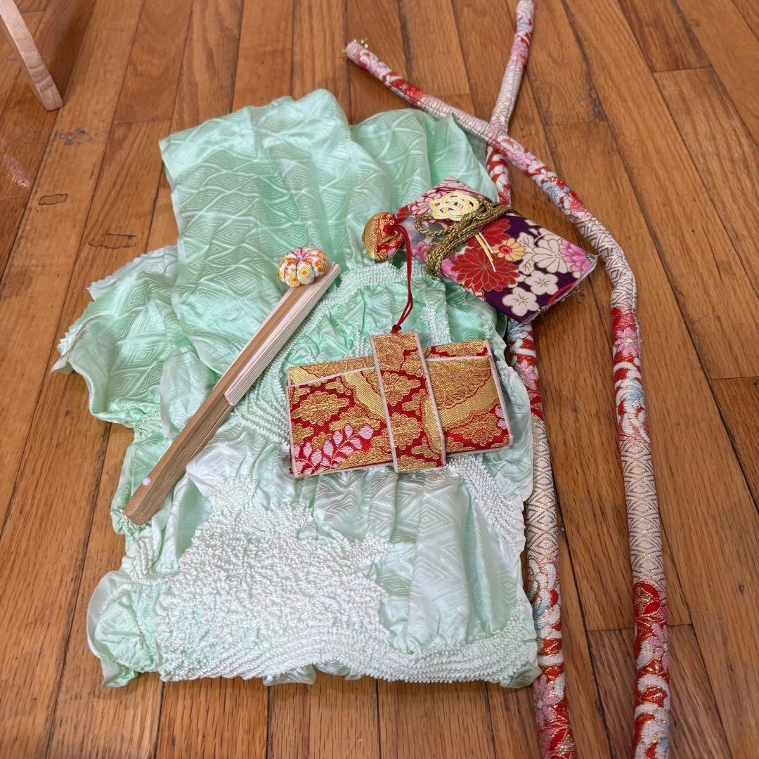 七五三 女子着物 7歳赤地暈し‼️豪華扇花々金彩金箔絢爛完全フルセット‼️