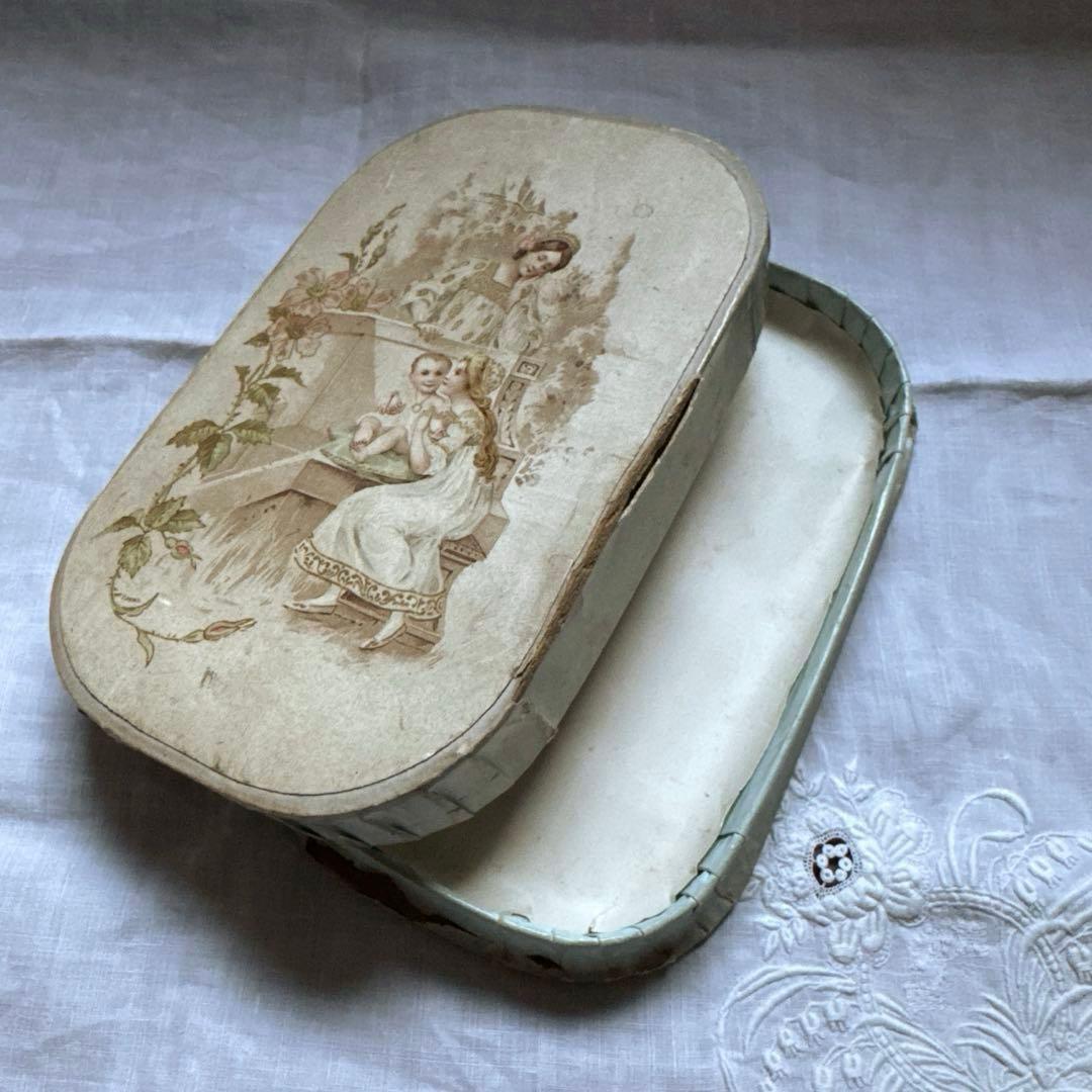 フランスアンティーク　ドラジェボックス　紙箱　菓子箱