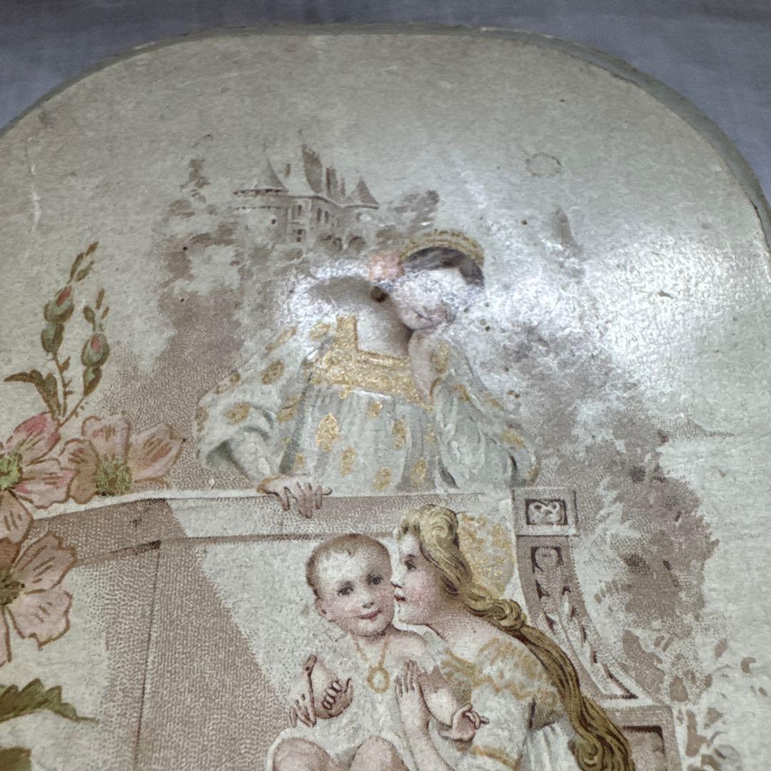 フランスアンティーク　ドラジェボックス　紙箱　菓子箱