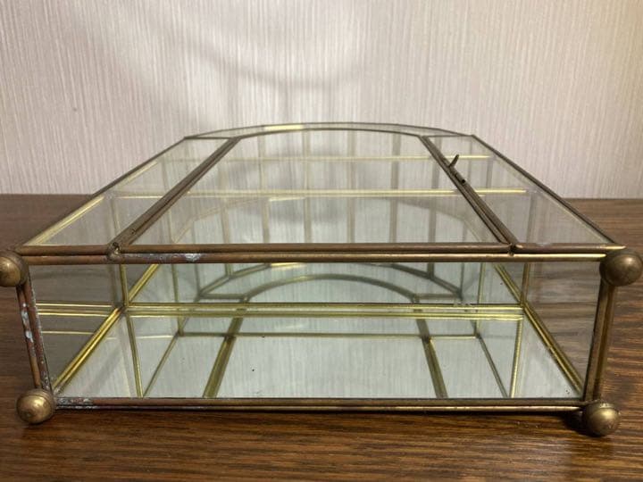 ＊クリスマスセール♪＊訳あり ビンテージ☆アーチ型ガラスショーケース 真鍮 収納