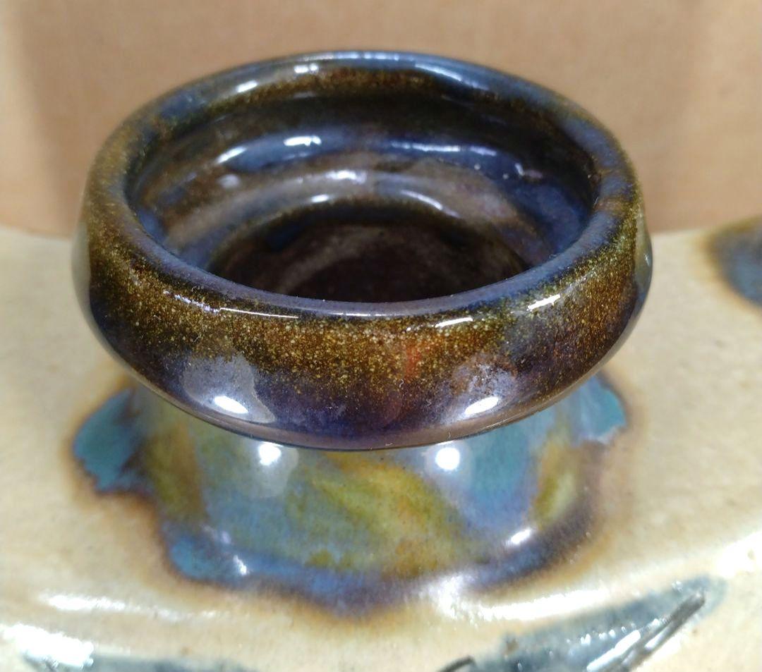 れれれ【本物保証】金城次郎 クヮンカミヤー紋抱瓶 共箱 栞 ｗ28㎝超