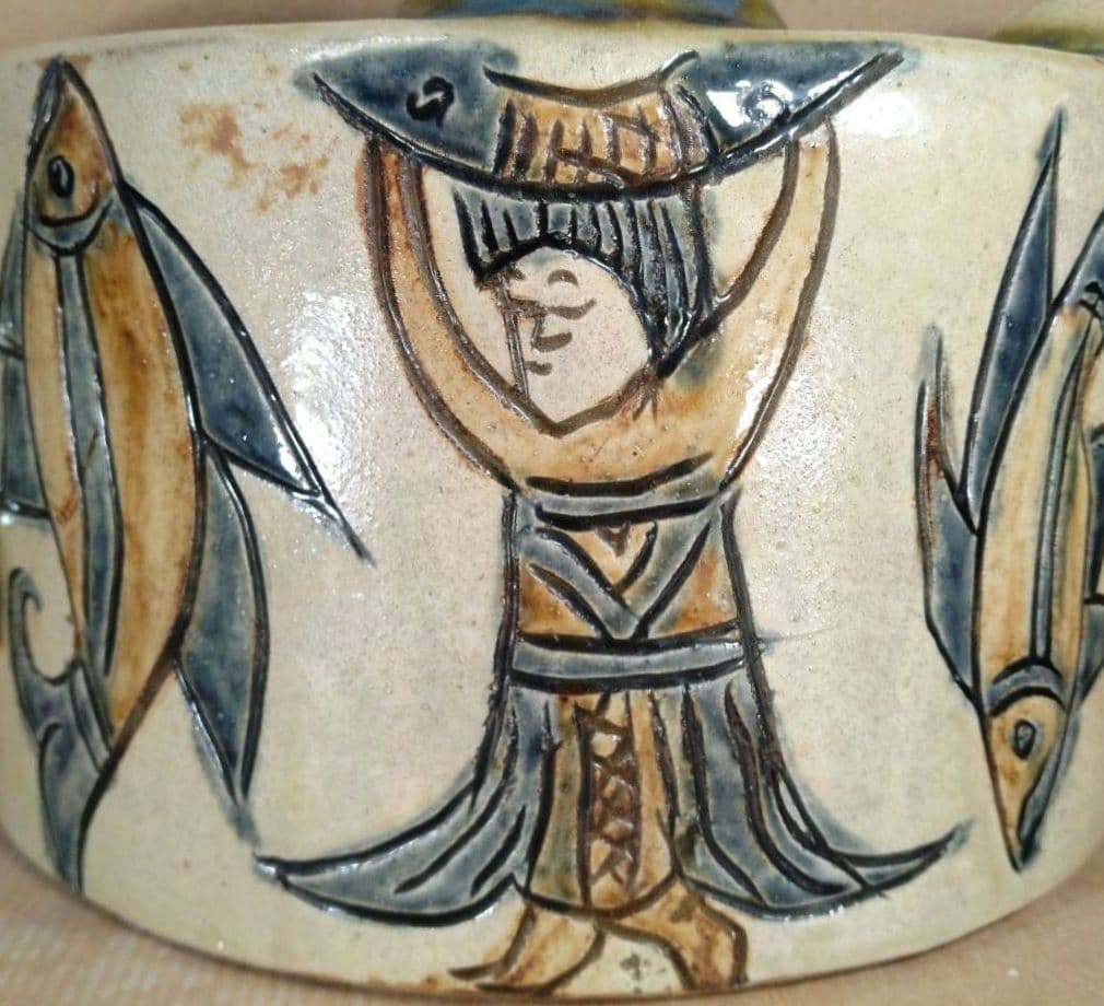 れれれ【本物保証】金城次郎 クヮンカミヤー紋抱瓶 共箱 栞 ｗ28㎝超