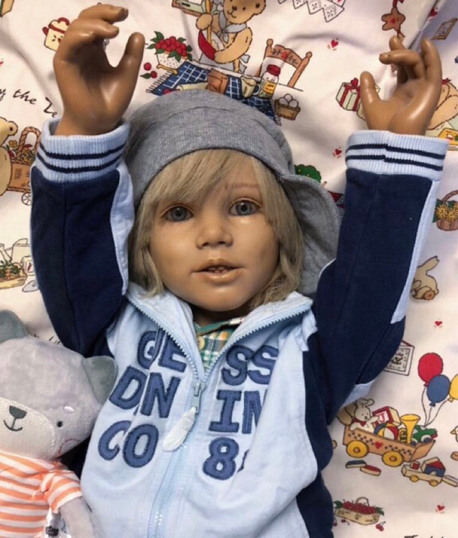 イケメンくん♡Annette Himstedt アネッテドール　リボーンドール