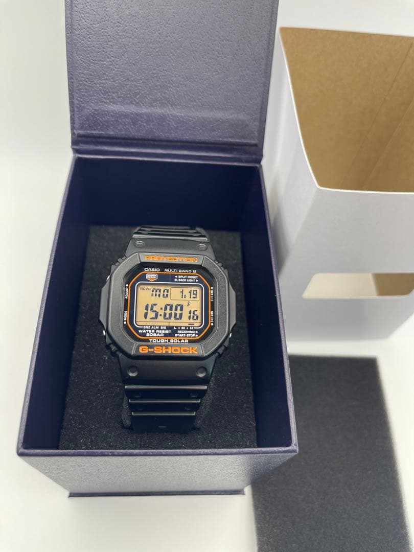 美品G-SHOCK GW-M5610R-1JF 黒オレンジ CASIO
