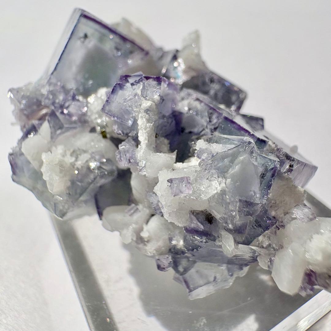 475 中国　ヤオガンシャン産　ポーセリン　フローライト