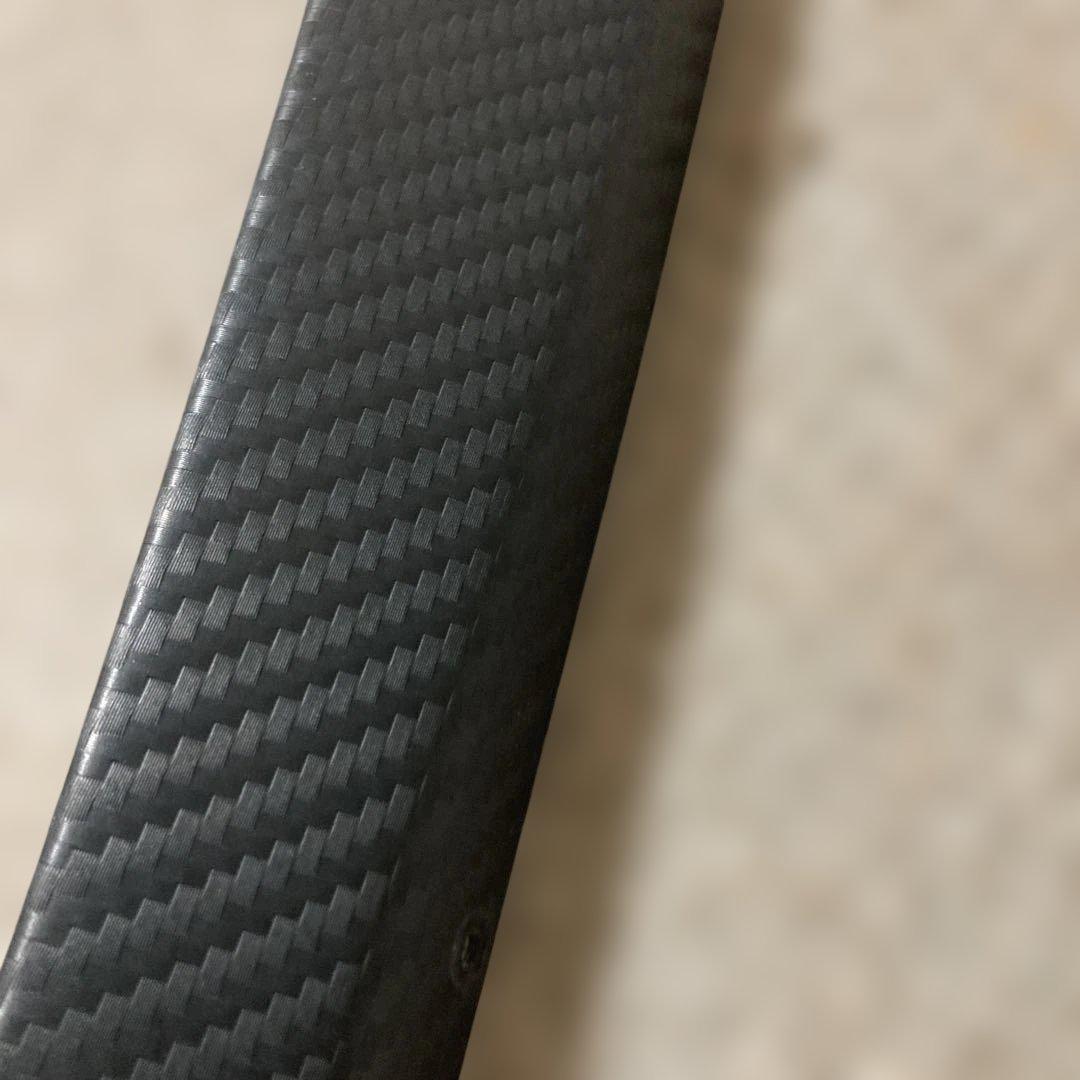 ハイエース　200系　標準ボディ　ワイパーガード　カーボン調