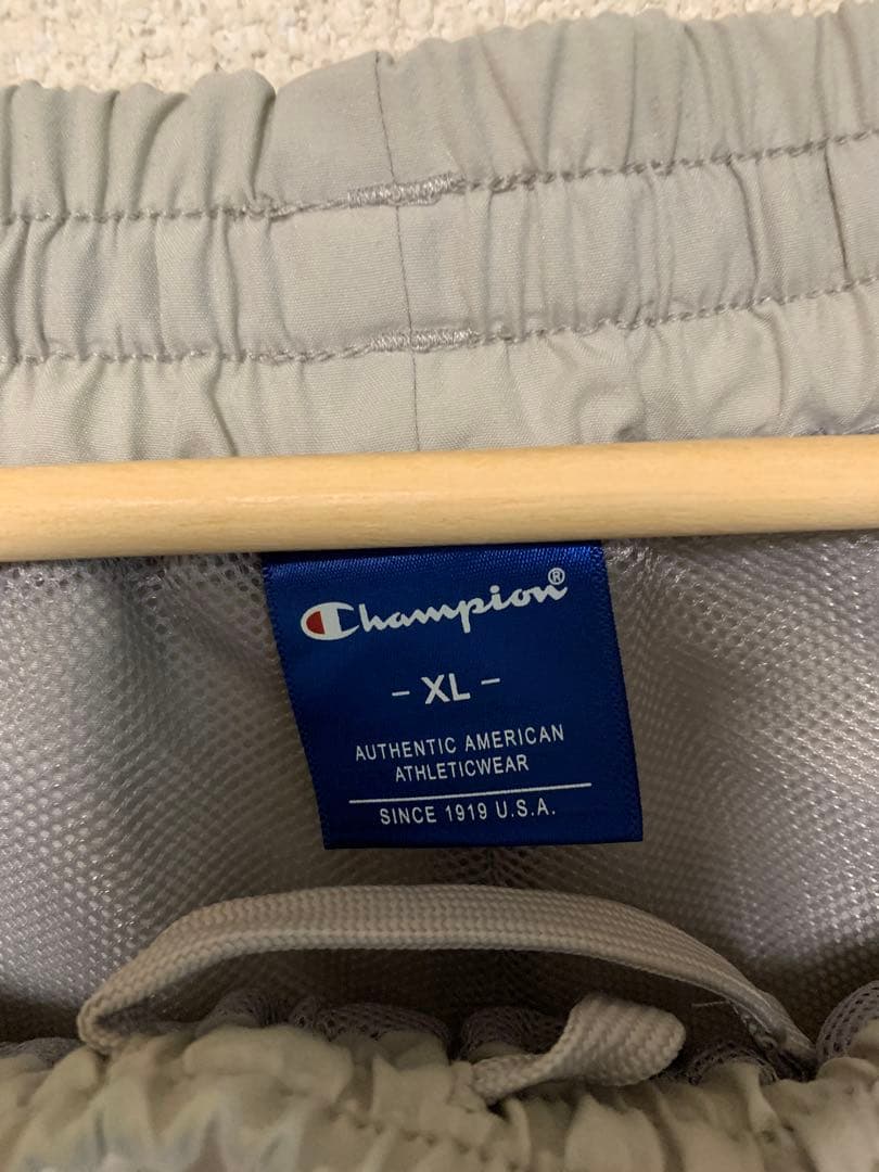 Champion チャンピオン　ナイロンジャケット・パンツ　２着セット