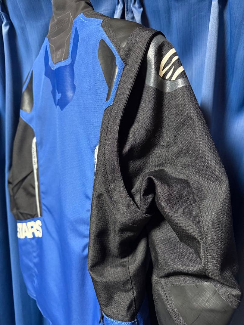 アルパインスターズ Venture R ベンチャーRジャケット M (XL相当)