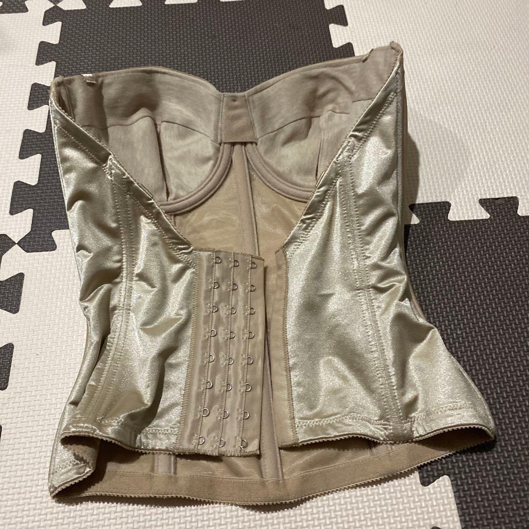 あーちゃん　ブライダルインナー　セモア　ビスチェE70