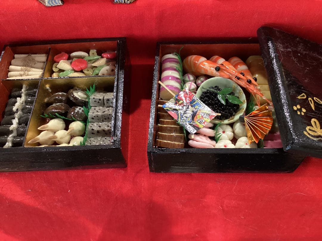 木目込おひな様人形セット5段飾り(ミニサイズ)とおせちと寿司ミニチュア付き