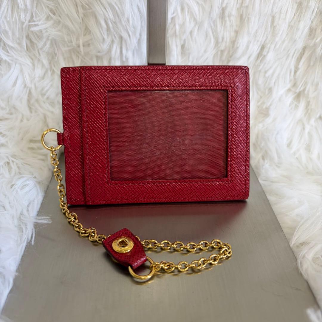 ✨極美品✨PRADA サフィアーノ　長財布　カードケース　レッド　メタルロゴ