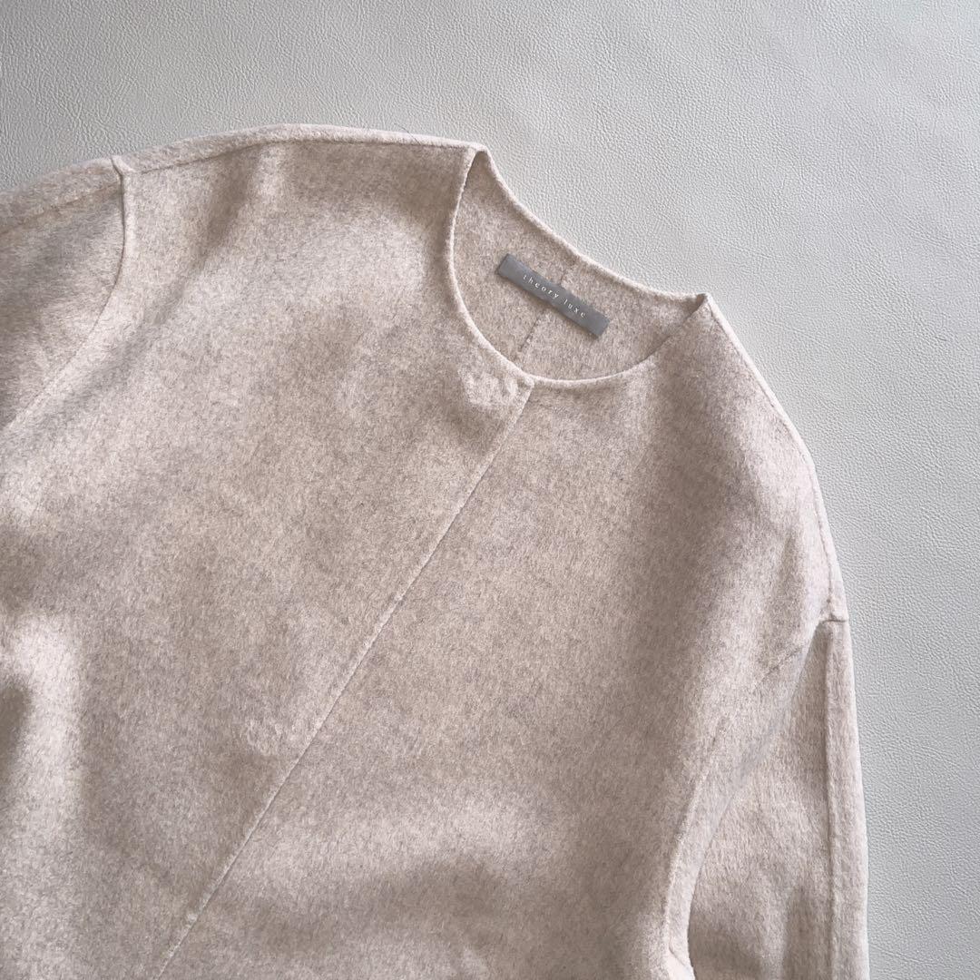 セオリーリュクス 38 カシミア混リバー仕立て　ノーカラー　マフラー付コート