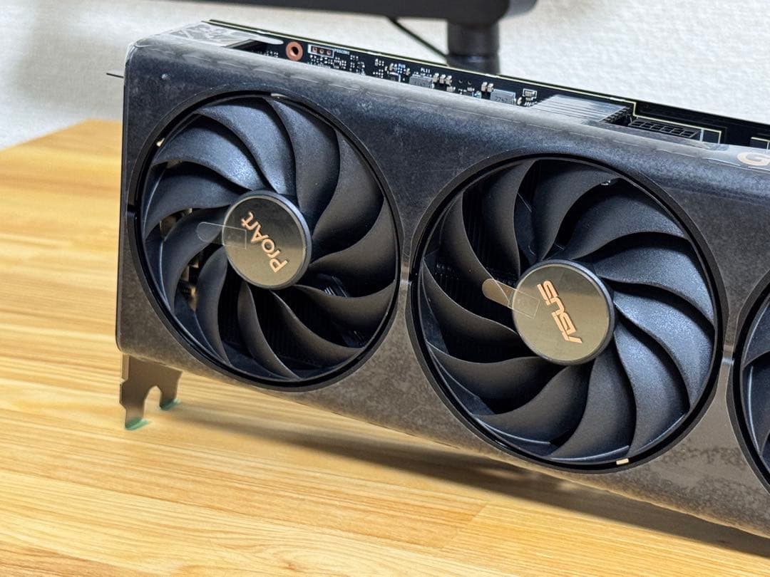 ASUS ProArt RTX 4070 SUPER 12GB ほぼ未使用