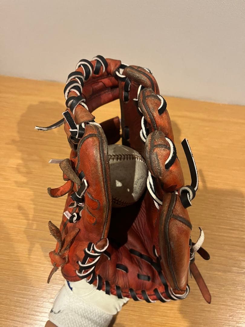 アンダーアーマー　硬式グローブ　内野用