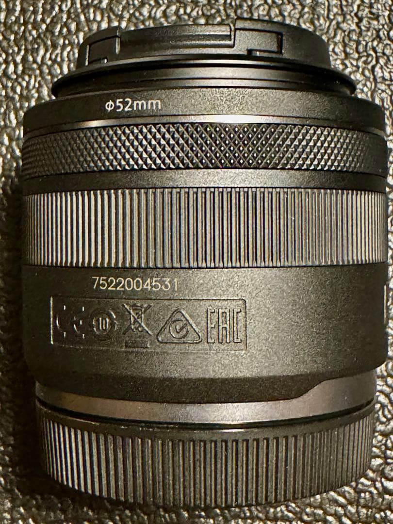 Canon RF 35mm F1.8 MACRO IS STM【元箱切取なし】