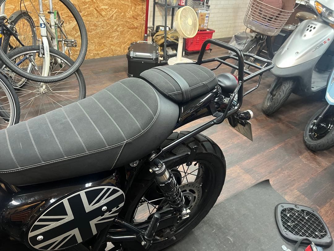 Nitron トライアンフ　ボンネビル　ストリートスクランブラーサスペンション