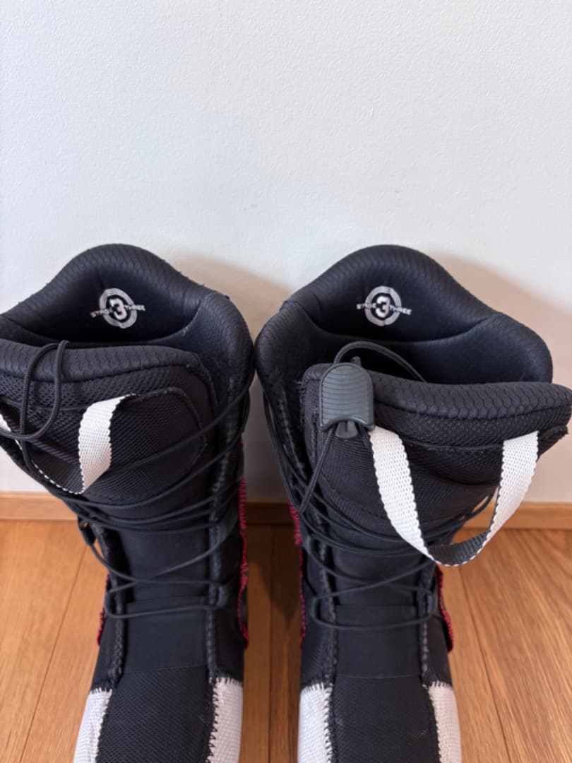 DEELUXE ID LARA 23.5cm 23-24モデル