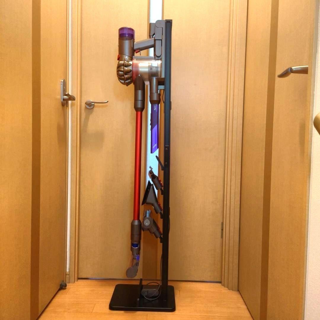 Dyson v8 slim fluffy+　コードレスクリーナースタンドセット
