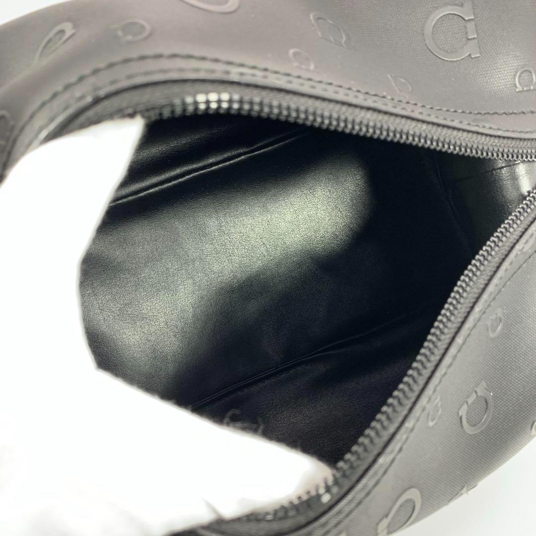 未使用　Ferragamo　フェラガモ　ガンチーニ　セカンドバッグ　ブラック