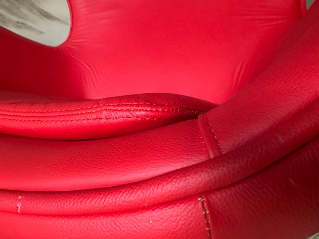 エッグチェア 赤 レザー