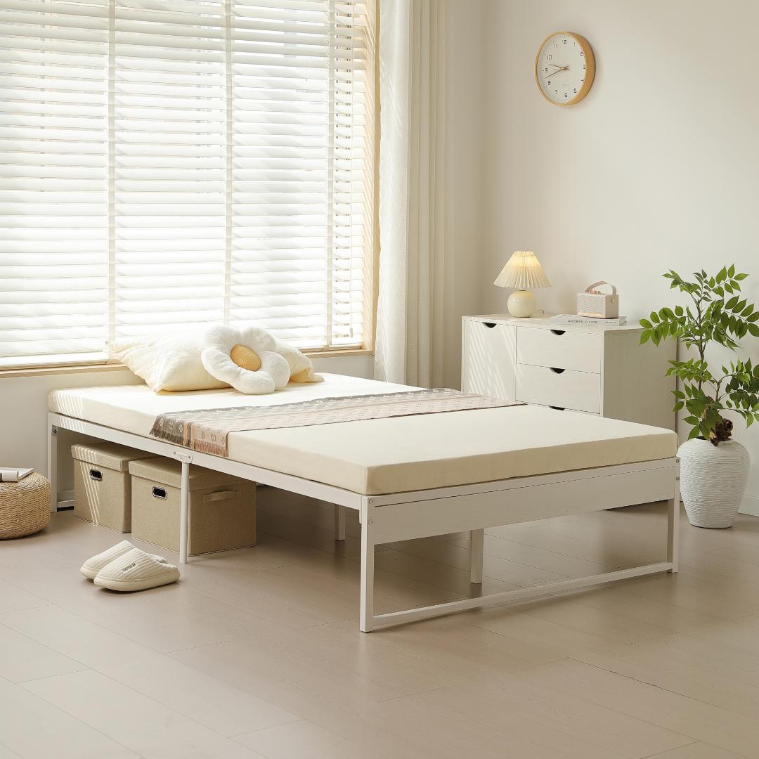 数量限定！超人気！ベッドフレーム パイプベッド【ダブル D】　WHITE