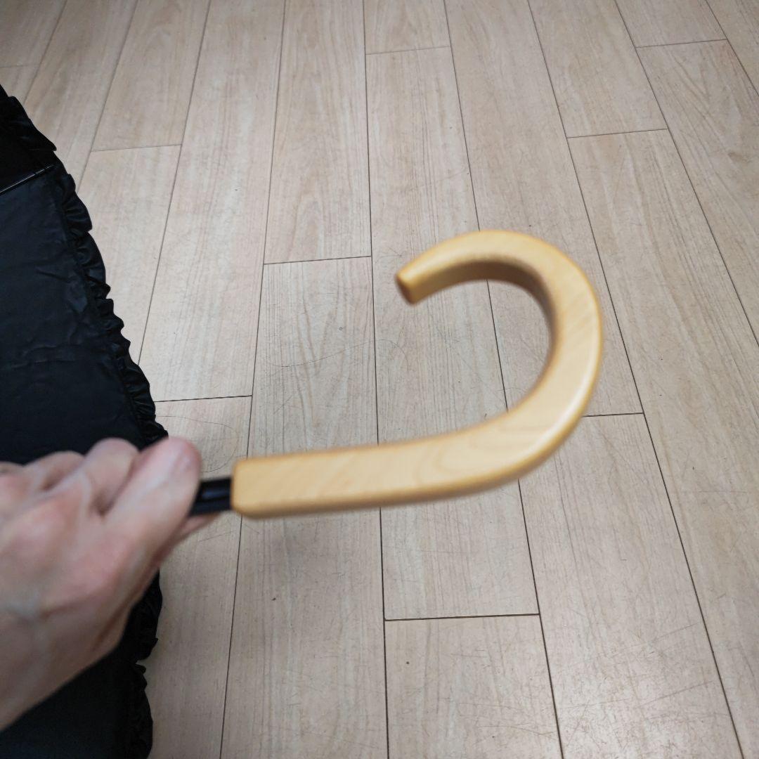 サンバリア100 2段折フリルブラック日傘