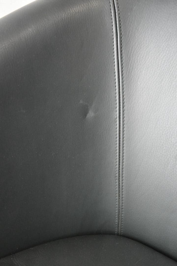 NIELAUS & JEKI MOBLER OPUS ②