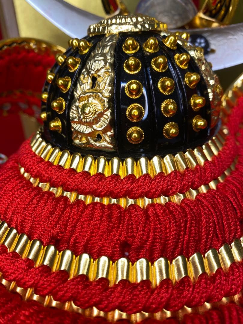 上杉謙信　東京久月　五月人形　銘木シリーズ　ホワイトオーク家紋付兜飾り収納セット