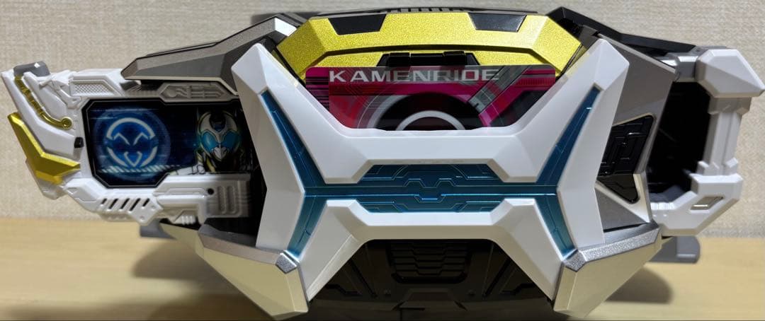 DXゼインドライバー&ゼインプログライズキー（修正版）&ゼインカードセット