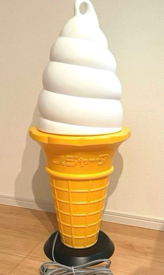スジャータソフトクリーム看板 （TOMI ）昭和レトロ 業務用 ライト