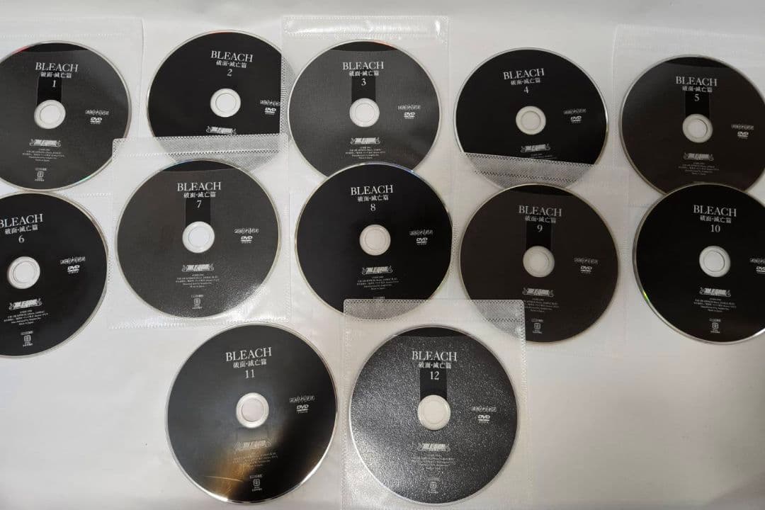 BLEACH　ブリーチ　88巻　+　劇場版　5巻　全93巻セット　DVD