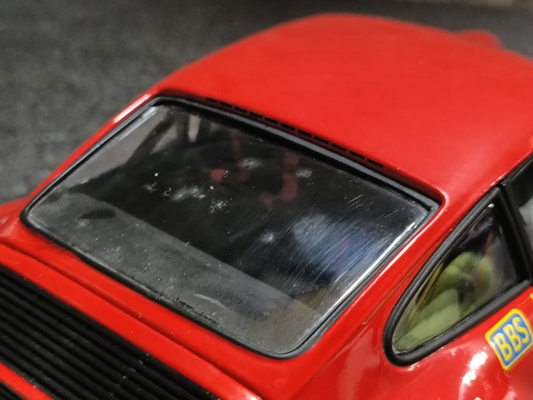 エグゾト 1/18 ポルシェ 934RSR #1 GTチャンピオン 1976