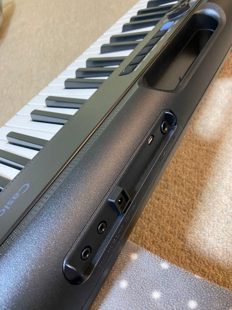 CASIO 電子キーボード 譜面台付き