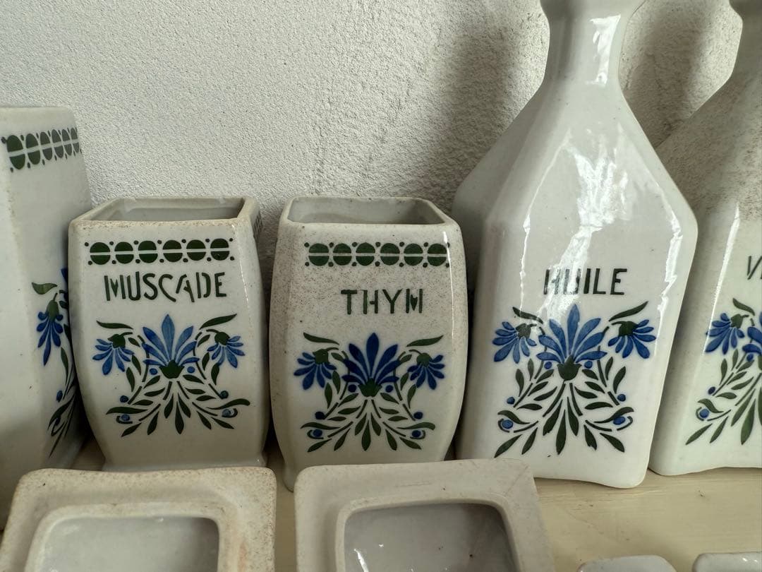 フランスアンティーク　陶器の花柄キャニスター6点セット