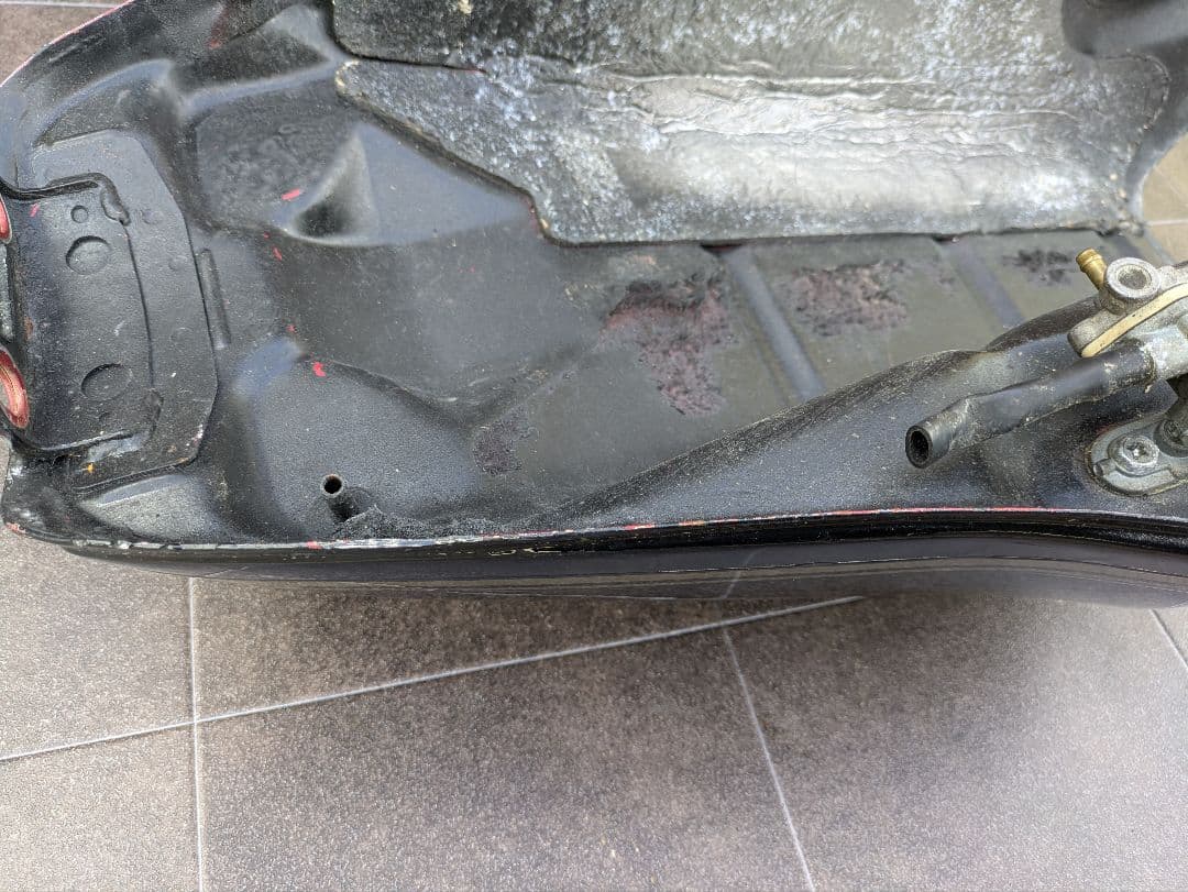 訳あり　zrx タンク