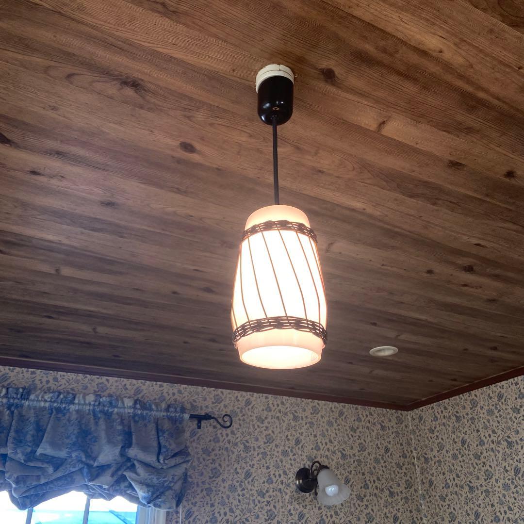 天井照明　和モダン　乳白ガラス　昭和レトロ　ペンダントライト